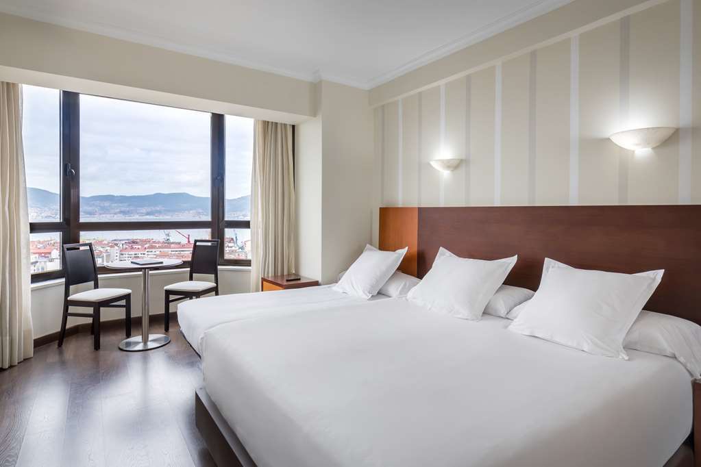 Occidental Vigo Hotel Luaran gambar
