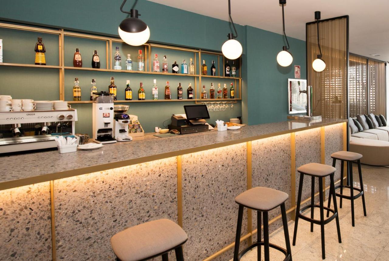 Occidental Vigo Hotel Luaran gambar