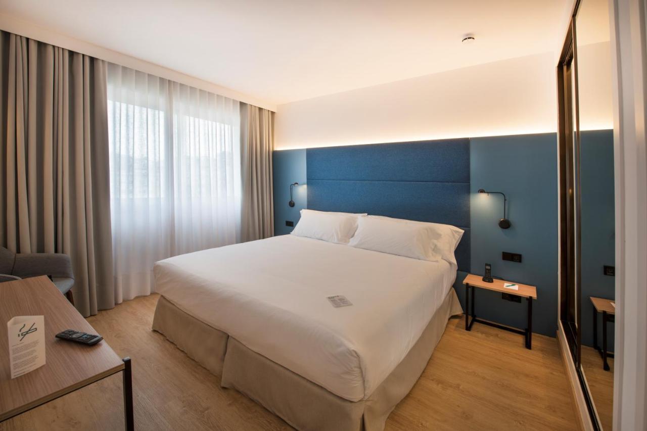 Occidental Vigo Hotel Luaran gambar