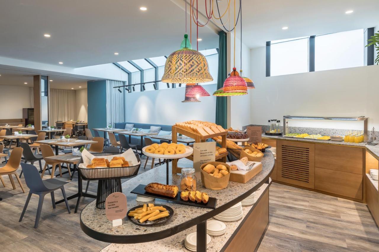 Occidental Vigo Hotel Luaran gambar